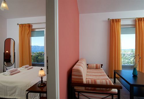 Irene Studios Hotel Evia Exterior photo