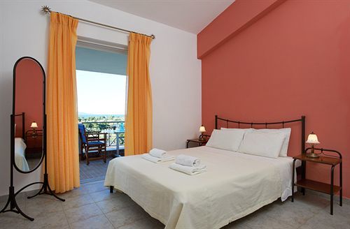 Irene Studios Hotel Evia Exterior photo